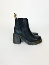 Load image into Gallery viewer, Dr. Martens ‘Spence’ Chelsea Boots Size 39