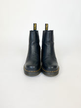 Load image into Gallery viewer, Dr. Martens ‘Spence’ Chelsea Boots Size 39