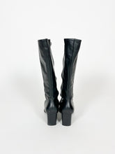 Load image into Gallery viewer, Vintage Y2K Naturalizer Black Leather Square Toe Boots Size 7