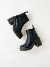 Load image into Gallery viewer, Dr. Martens ‘Spence’ Chelsea Boots Size 39