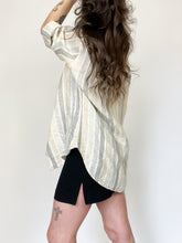 Load image into Gallery viewer, Vintage 90s Alexander McQueen Linen Shirt