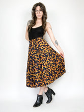 Load image into Gallery viewer, Vintage 90s Navy Baroque Pattern Pleated Skirt
