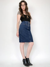 Load image into Gallery viewer, Vintage 80s Dark Wash Denim Skirt