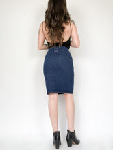 Load image into Gallery viewer, Vintage 80s Dark Wash Denim Skirt