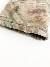 Load image into Gallery viewer, Vintage Walls Camouflage Insulated Coveralls Size Youth 14