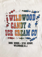 Load image into Gallery viewer, Vintage 80s/90s Wildwood By the Sea New Jersey Tee Size M