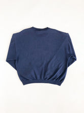 Load image into Gallery viewer, Vintage 80s United Kingdom Great Britain Navy Blue Court Club Crewneck