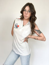 Load image into Gallery viewer, Vintage 70s Nassau, Bahamas Souvenir Tee Size M