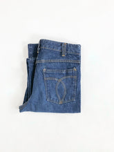 Load image into Gallery viewer, Vintage 70s High Rise Boot Cut Jeans Waist 27”