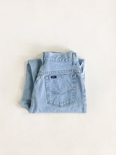 Load image into Gallery viewer, Vintage 90s Chic Light Wash High Rise Raw Hem Jeans Waist 28”