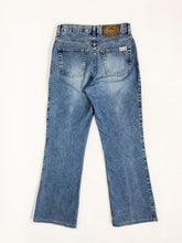 Load image into Gallery viewer, Vintage 90s Manager Mid Rise Jeans Waist 29”/30”