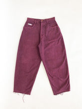 Load image into Gallery viewer, Vintage 90s Cross Colours Burgundy High Rise Baggy Jeans Waist 31/32”