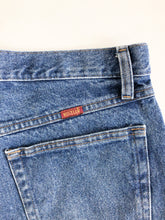 Load image into Gallery viewer, Vintage 90s Rustler High Rise Cut Off Shorts Waist 32/33”