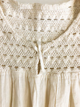 Load image into Gallery viewer, Vintage Embroidered Floral Crochet and Linen Top