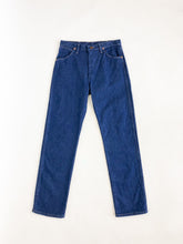 Load image into Gallery viewer, Vintage Wrangler Dark Wash High Rise Jeans Waist 32/33”
