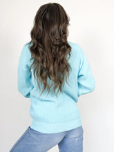 Load image into Gallery viewer, Vintage 80s Light Blue Knit Pullover Sweater