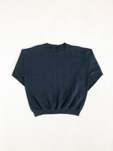 Load image into Gallery viewer, Vintage 90s Chicago Bulls Logo 7 Crewneck Sweater