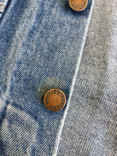 Load image into Gallery viewer, Vintage 80s Rustler Distressed Denim Jacket