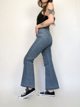 Load image into Gallery viewer, Vintage 60s/70s Gandy Dancer Mid Rise Raw Hem Flared Jeans Waist 29”
