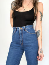 Load image into Gallery viewer, Vintage 70s Brittania High Rise Straight Leg Jeans Waist 26”