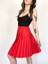 Load image into Gallery viewer, Vintage 80s Red Pleated Skirt Waist 27”/28”