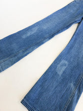 Load image into Gallery viewer, Vintage 70s Levis Mid Rise Orange Tab Flares Waist 29”