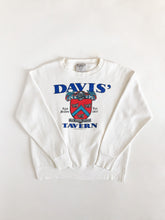 Load image into Gallery viewer, Vintage 90s Davis’ Tavern Essex England Crewneck Sweater