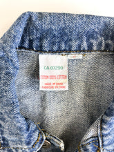 Load image into Gallery viewer, Vintage 90s Johnny Q Cropped Denim Jacket