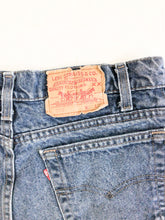 Load image into Gallery viewer, Vintage 80s Levis 550 Stone Wash Cut Off Shorts Waist 30”