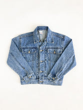 Load image into Gallery viewer, Vintage 90s Johnny Q Cropped Denim Jacket