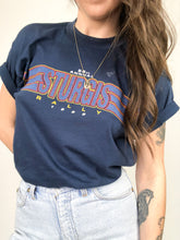 Load image into Gallery viewer, Vintage 1998 Sturgis Rally Navy Blue Wolf Moon Tee Size M