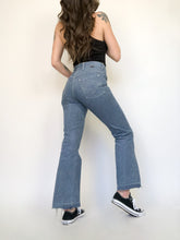 Load image into Gallery viewer, Vintage 60s/70s Gandy Dancer Mid Rise Raw Hem Flared Jeans Waist 29”