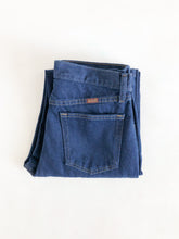 Load image into Gallery viewer, Vintage 90s Rustler Dark Wash High Rise Jeans Waist 30”