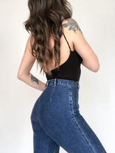 Load image into Gallery viewer, Vintage 80s/90s LizWear Dark Wash High Rise Stirrup Jeans Waist 24/25”