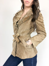 Load image into Gallery viewer, Vintage 70s Opera Suede Jacket with Fur Trim