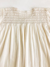 Load image into Gallery viewer, Vintage Embroidered Floral Crochet and Linen Top