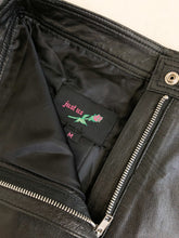 Load image into Gallery viewer, Vintage 80s Leather Shorts Waist 28”