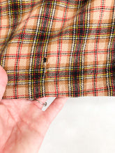 Load image into Gallery viewer, Vintage 70s Pendleton Virgin Wool Plaid Flannel
