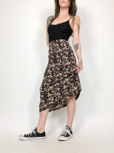 Load image into Gallery viewer, Vintage 90s Smart Set Floral Maxi Skirt Waist 26”