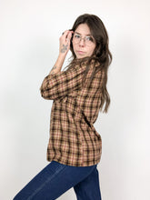 Load image into Gallery viewer, Vintage 70s Pendleton Virgin Wool Plaid Flannel