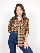 Load image into Gallery viewer, Vintage 70s Pendleton Virgin Wool Plaid Flannel