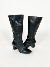 Load image into Gallery viewer, Vintage Y2K Naturalizer Black Leather Square Toe Boots Size 7
