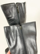 Load image into Gallery viewer, Vintage Y2K Naturalizer Black Leather Square Toe Boots Size 7
