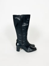 Load image into Gallery viewer, Vintage Y2K Naturalizer Black Leather Square Toe Boots Size 7
