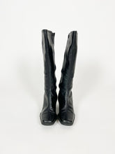 Load image into Gallery viewer, Vintage Y2K Naturalizer Black Leather Square Toe Boots Size 7
