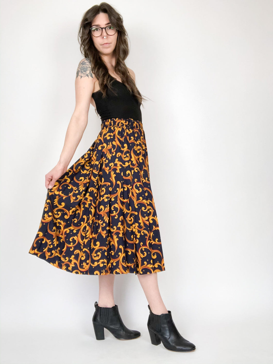 Vintage 90s Navy Baroque Pattern Pleated Skirt