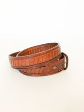 Load image into Gallery viewer, Vintage Dark Brown Woven Leather Belt
