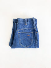 Load image into Gallery viewer, Vintage 80s Chic by h.i.s High Rise Straight Leg Jeans Waist 29”
