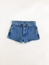 Load image into Gallery viewer, Vintage 90s Rustler High Rise Cut Off Shorts Waist 30”
