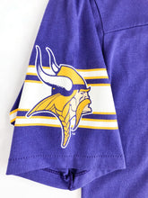 Load image into Gallery viewer, Vintage 90s Minnesota Vikings Jersey Shirt Size XL
